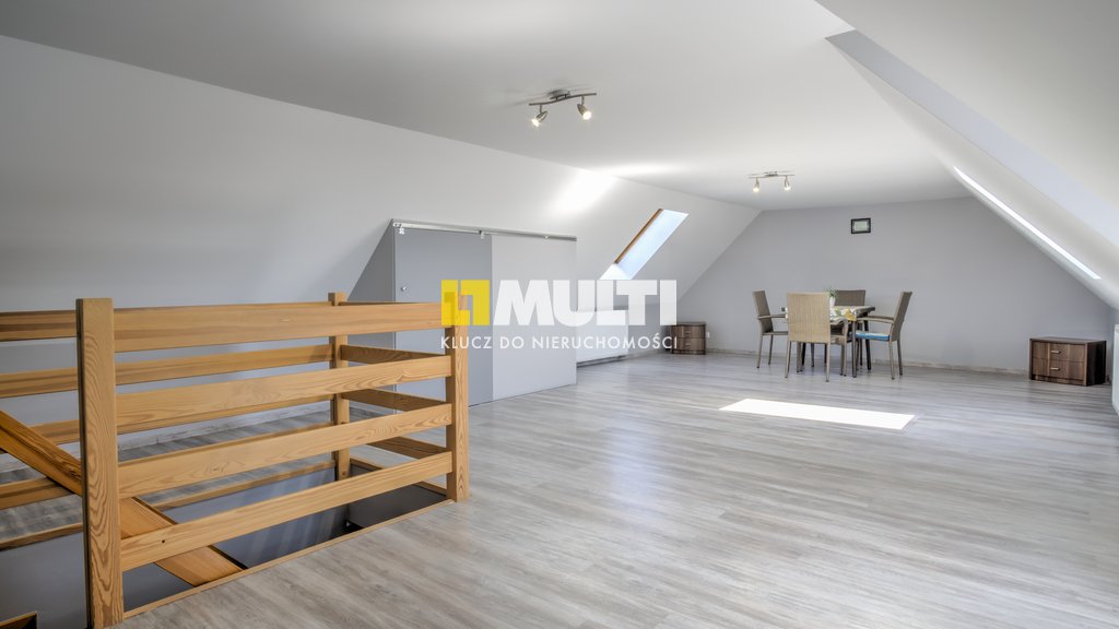 ul. Bankowa, dwa poziomy, 4 pokoje! (11)