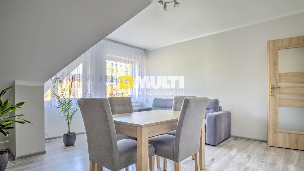 ul. Bankowa, dwa poziomy, 4 pokoje! (8)