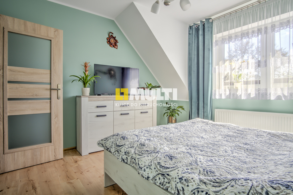 ul. Bankowa, dwa poziomy, 4 pokoje! (3)