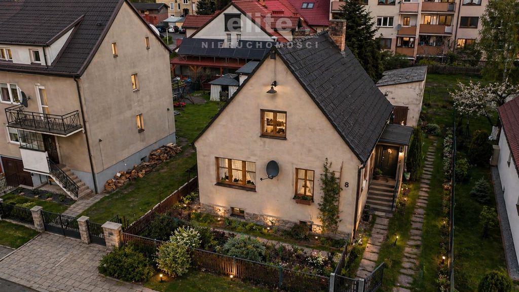 Pyrzyce, dom z piwnicą i garażem działka 458 m2 (19)