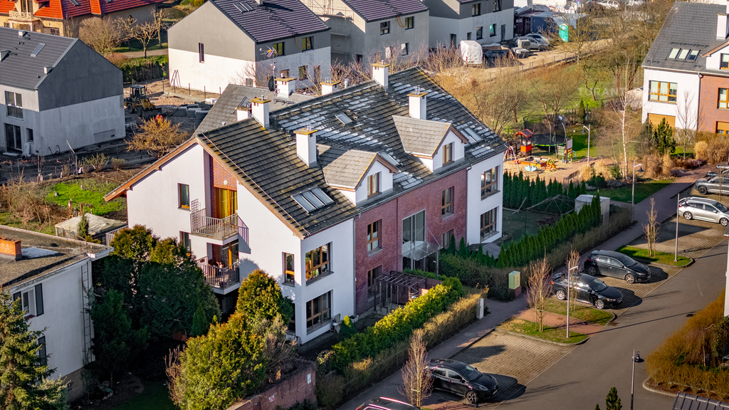 Słoneczne mieszkanie na kameralnym zamkniętym os. (2)