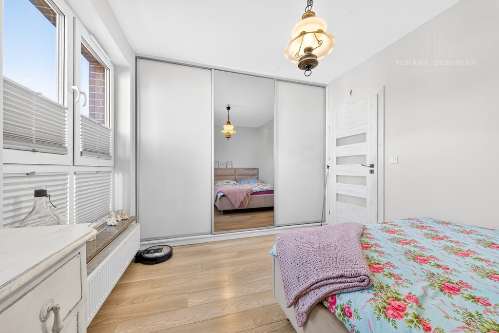 Słoneczne mieszkanie na kameralnym zamkniętym os. (13)
