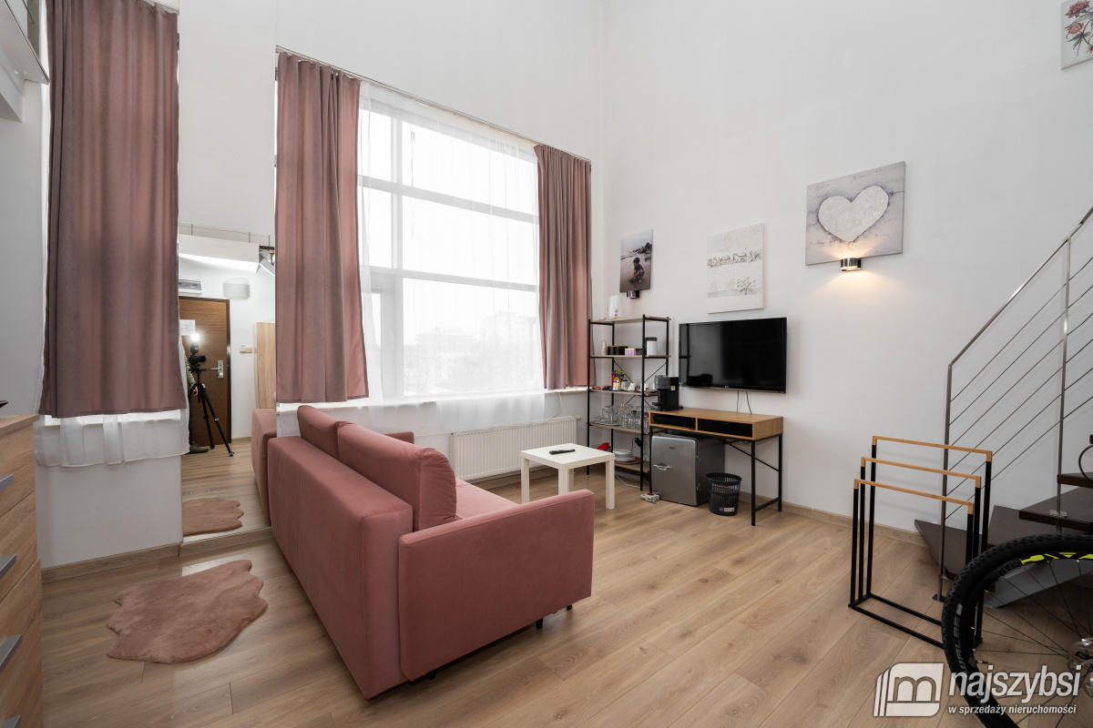 KOŁOBRZEG -  Z ANTRESOLĄ - 200M OD MORZA (3)