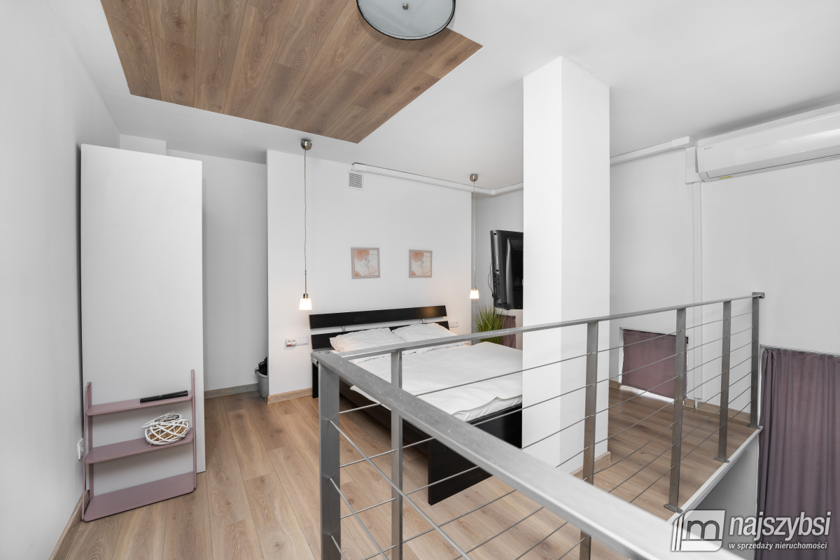 KOŁOBRZEG -  Z ANTRESOLĄ - 200M OD MORZA (7)