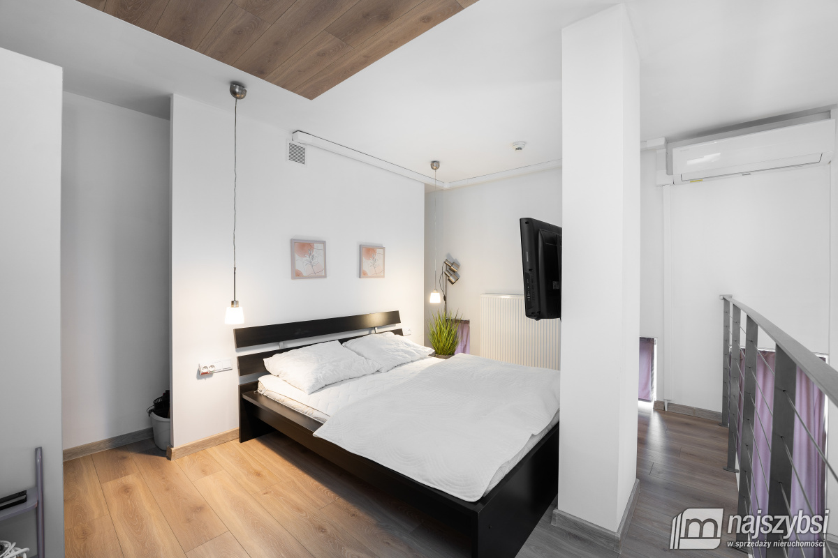 KOŁOBRZEG -  Z ANTRESOLĄ - 200M OD MORZA (8)