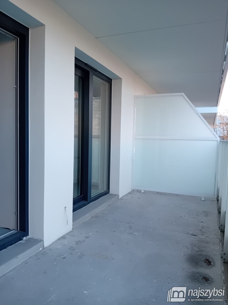 KOŁOBRZEG - 300m OD MORZA ! (14)