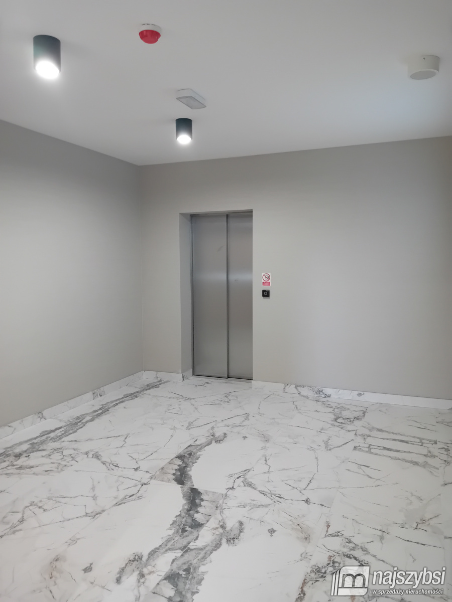 KOŁOBRZEG - 300m OD MORZA ! (20)