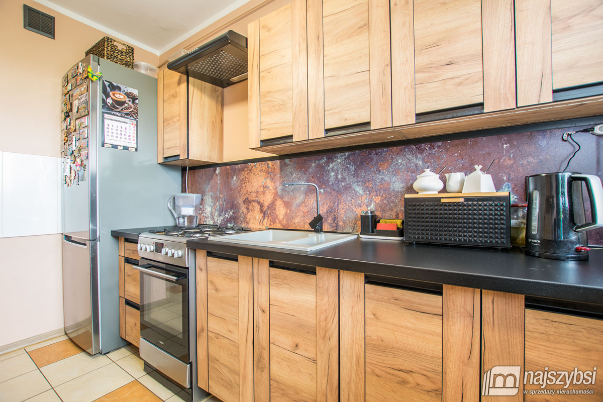 Gryfice - mieszkanie 3 pokojowe z balkonem! (9)