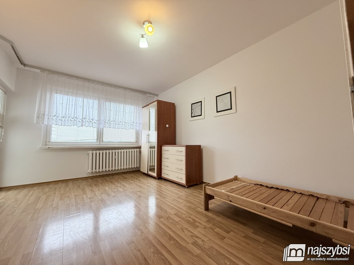 Nowogard - mieszkanie 3 pokojowe, czynsz w cenie! (4)