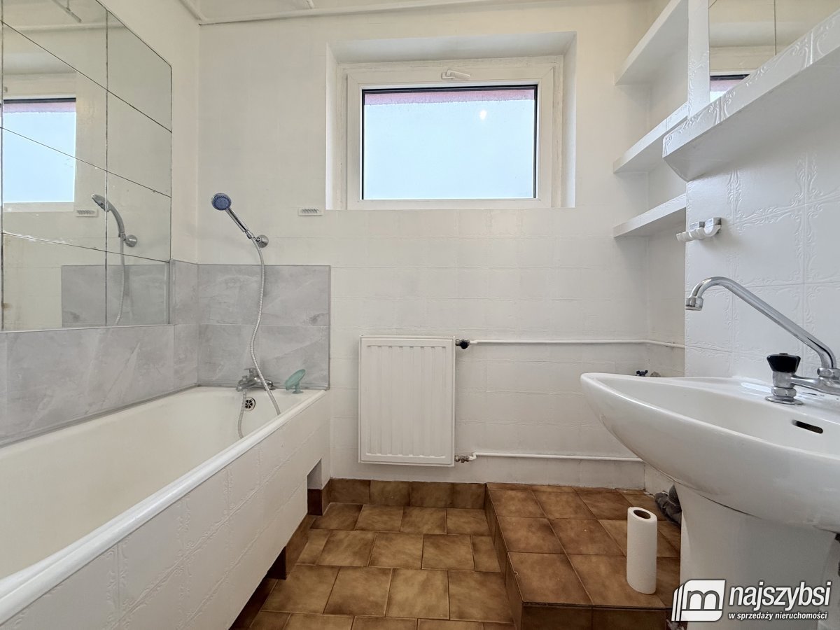 Nowogard - mieszkanie 3 pokojowe, czynsz w cenie! (8)