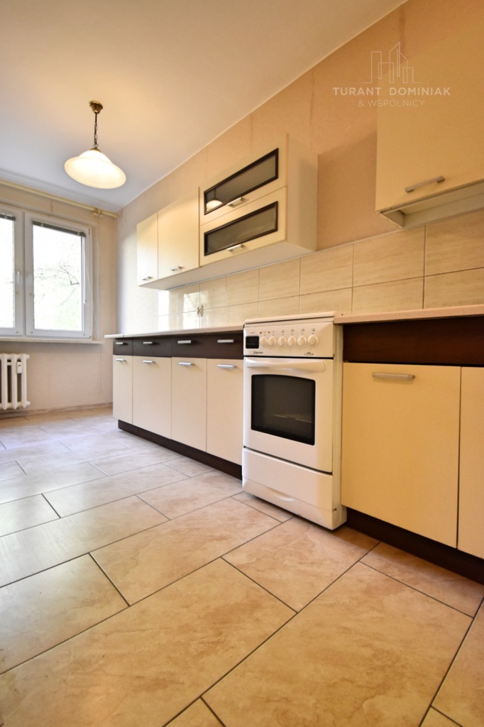 Rozkładowe, dwustronne na wysokim parterze (5)