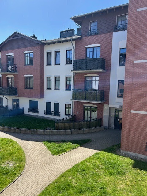 Warszewo-komfortowe 3 pokoje na zamkniętym osiedlu (2)