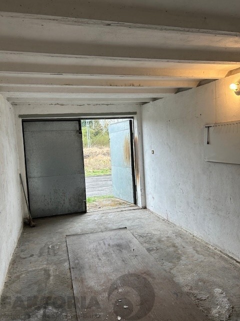 Pomorzany murowany garaż 20 m2 za 35 tys. (6)