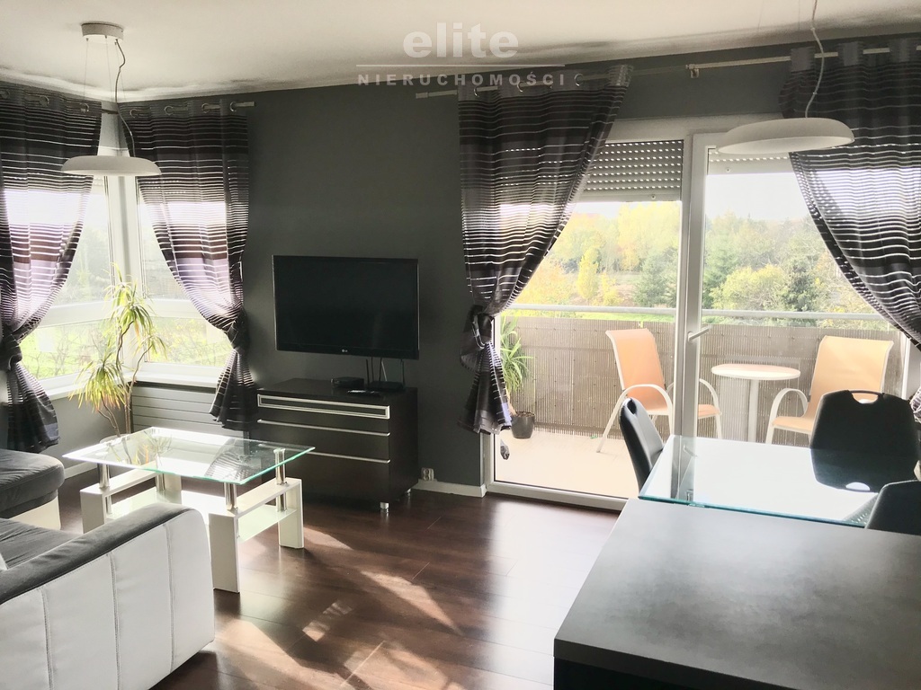 Piękny widok z balkonu Tęczowe Ogrody, 2 pok. (2)