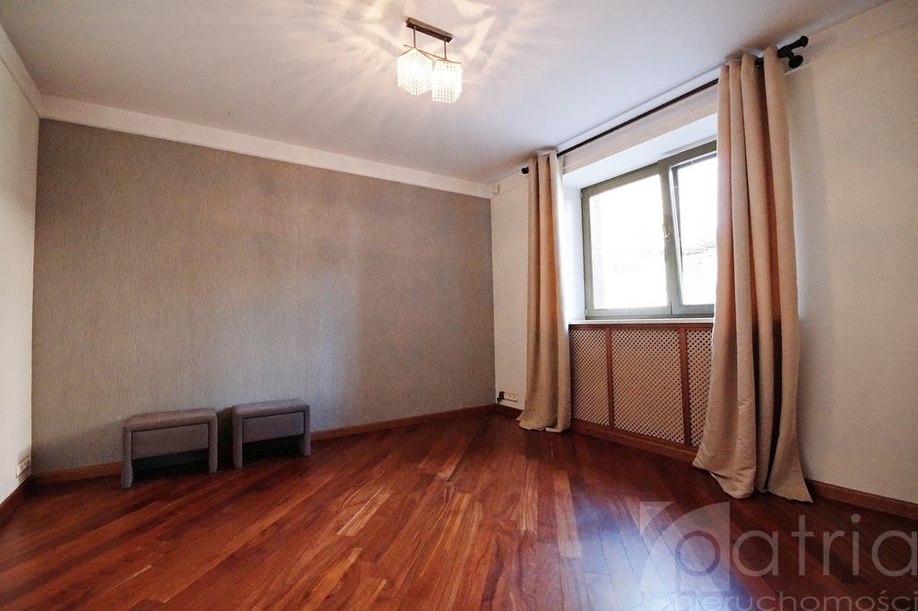Dom 240m2 2 mieszkania plus budynek usługowy (17)