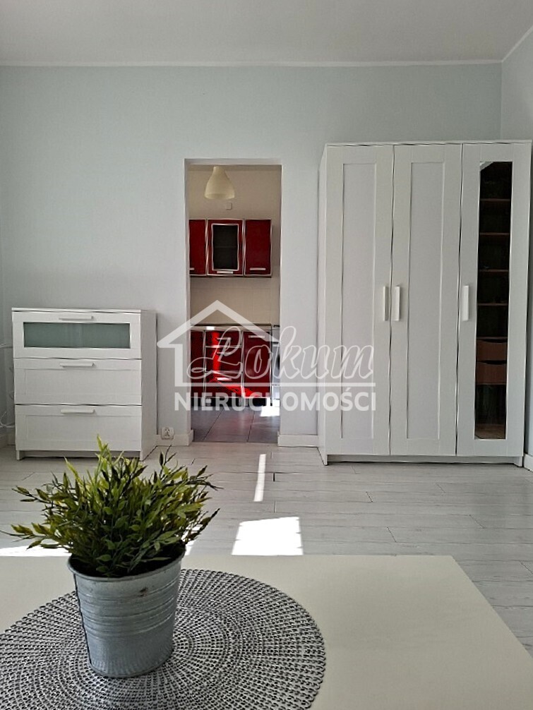 Kawalerka z pięknym widokiem !! (2)