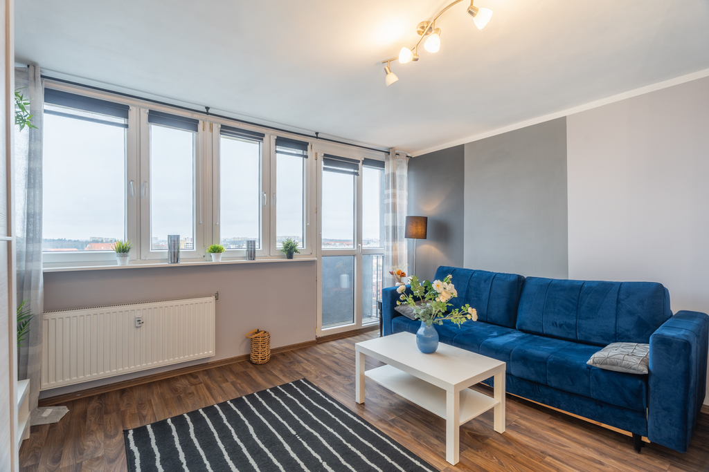 Kawalerka z pięknym widokiem blisko Centrum. (4)