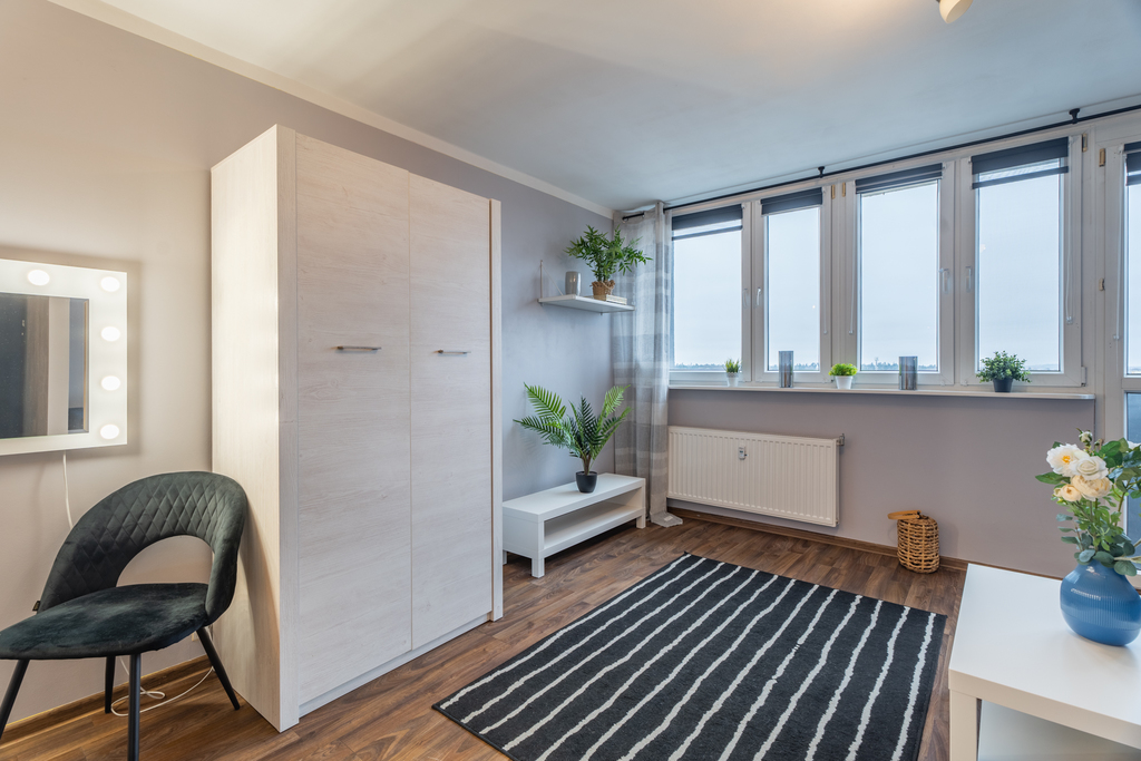 Kawalerka z pięknym widokiem blisko Centrum. (5)