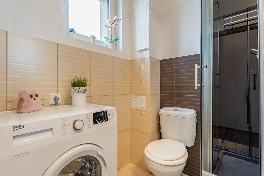 Kawalerka z pięknym widokiem blisko Centrum. (14)