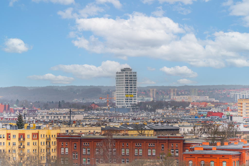Kawalerka z pięknym widokiem blisko Centrum. (18)