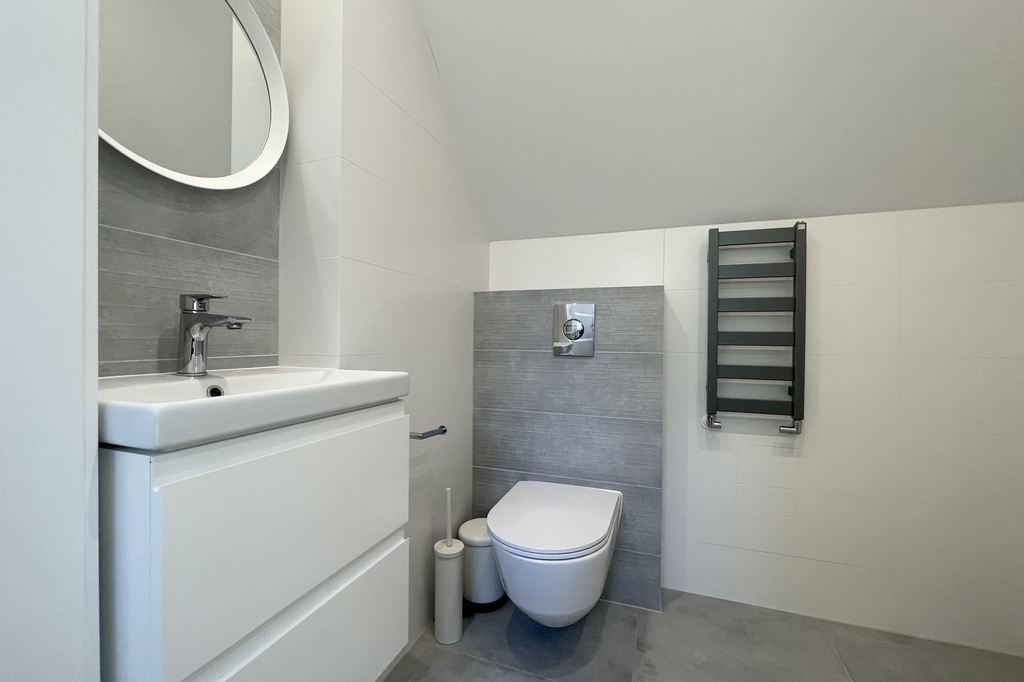 Mieszkanie dwupoziomowe w Zieleniewie (15)