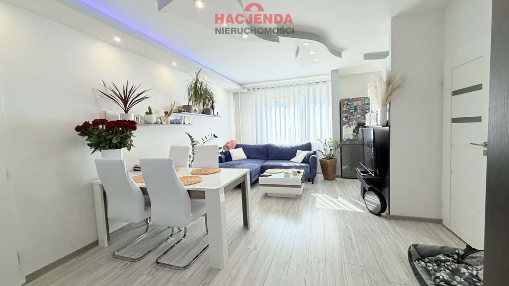 Mieszkanie 3 pokoje  -mozliwość dokupienia garażu (1)