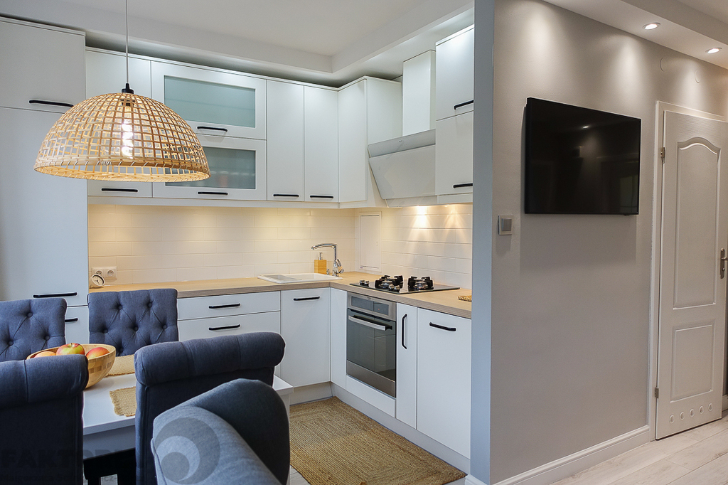 Os. Słoneczne 4 pokoje, I p./IVp. balkon (24)