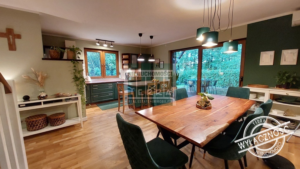 DOM NAD SAMYM JEZIOREM !!! (8)