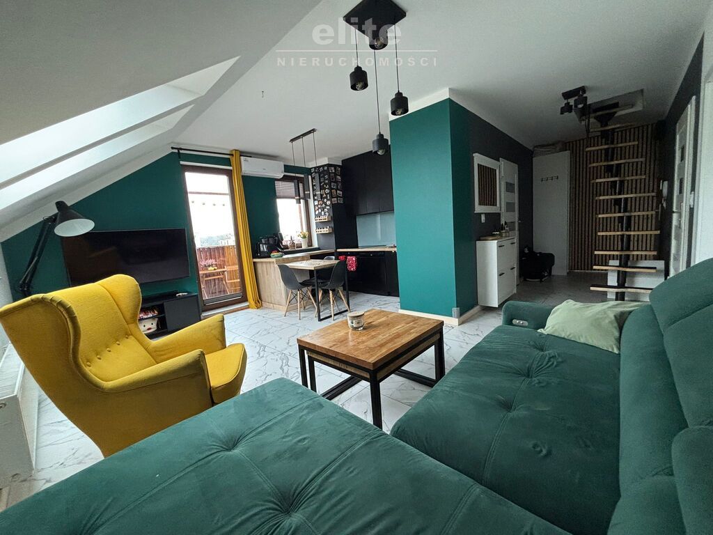 2 POZIOMY 4 POK. BALKON KOMÓRKA LOK. (1)