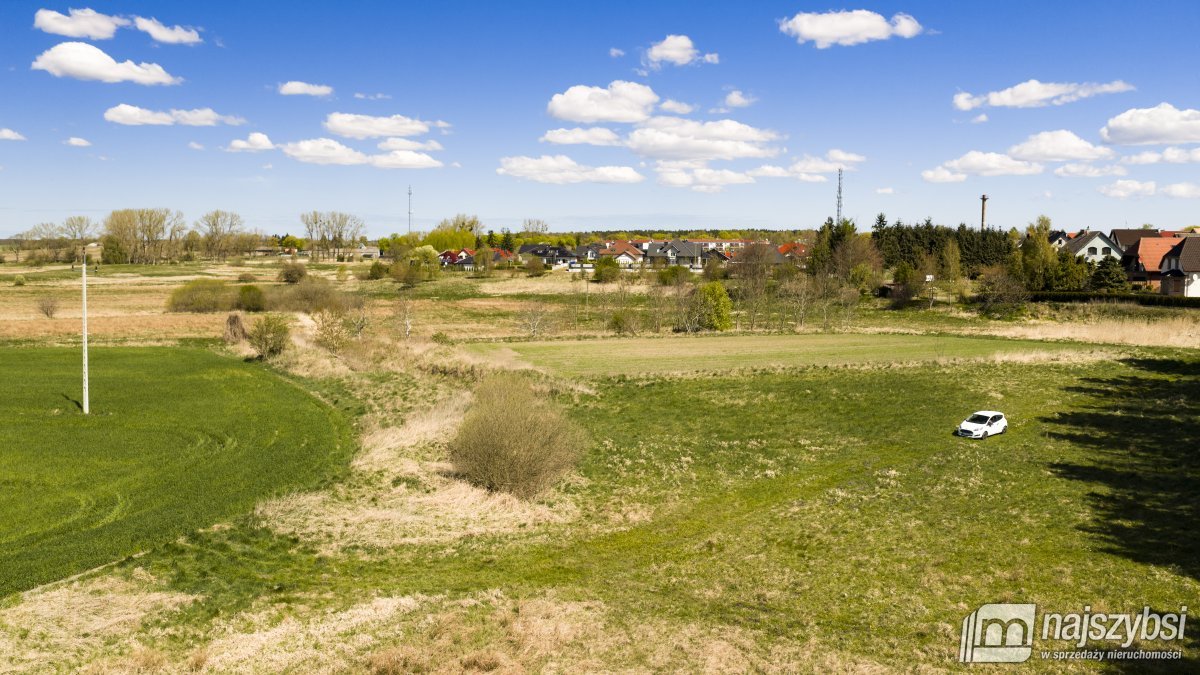 Nowogard - ul. Topolowa, z warunkami zabudowy (2)