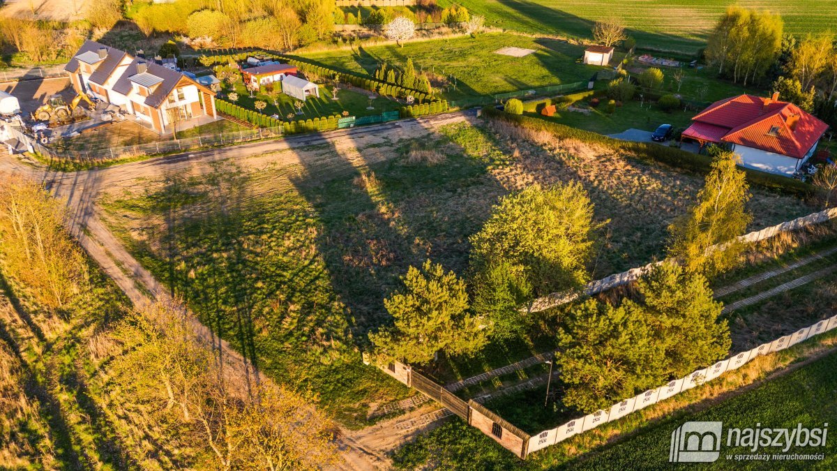 CZARNOWO - DUŻA DZIAŁKA BUDOWLANA NAD JEZIOREM (15)