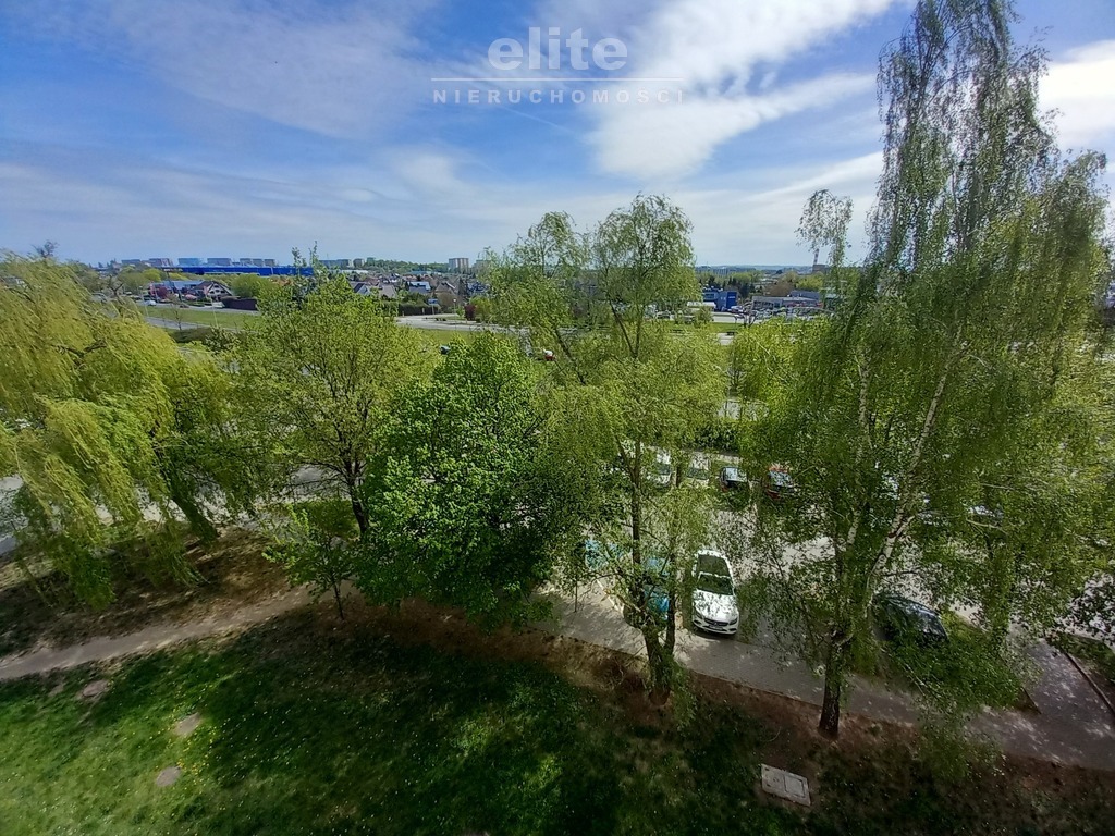 Rozkładowe 2 pok. 49 m2 balkon Os. Reda Gumieńce (16)