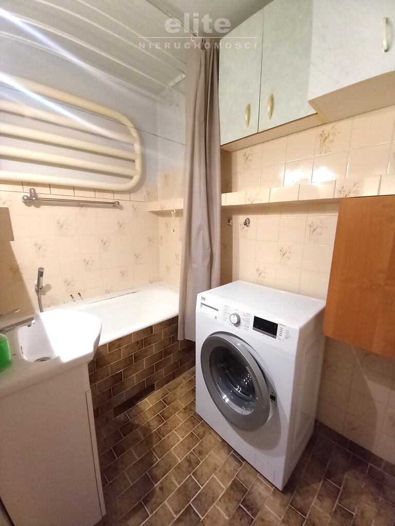 Rozkładowe 2 pok. 49 m2 balkon Os. Reda Gumieńce (12)