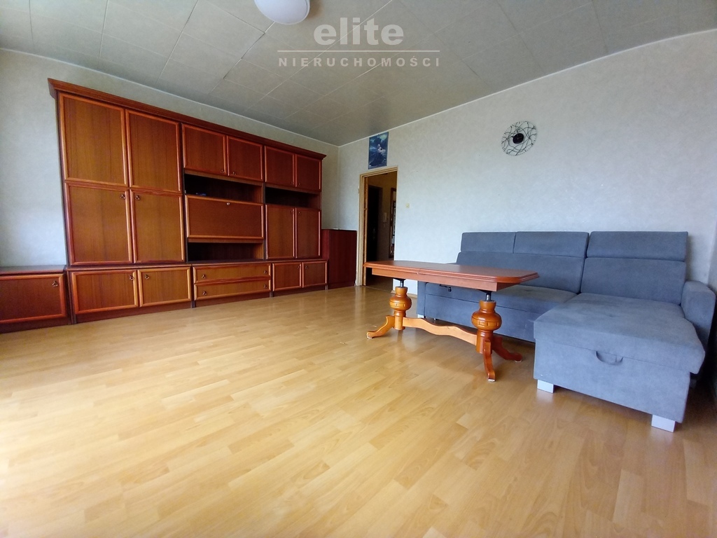 Rozkładowe 2 pok. 49 m2 balkon Os. Reda Gumieńce (1)