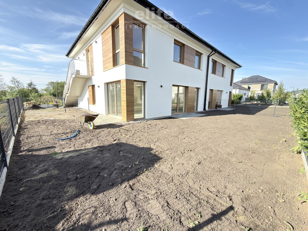 Bezczynszowe 4pok + ogród + 2 miejsca postojowe (1)