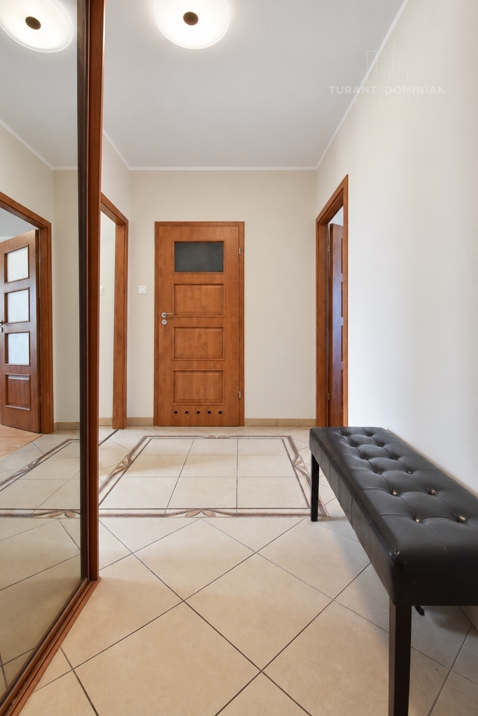 Umeblowany apartament z dużym balkonem (4)