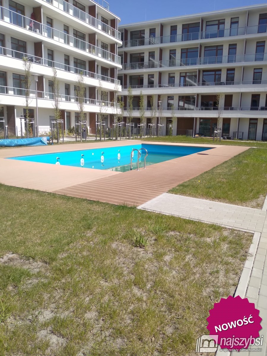 SIANOŻĘTY- przestronny apartament 100 m od morza (1)