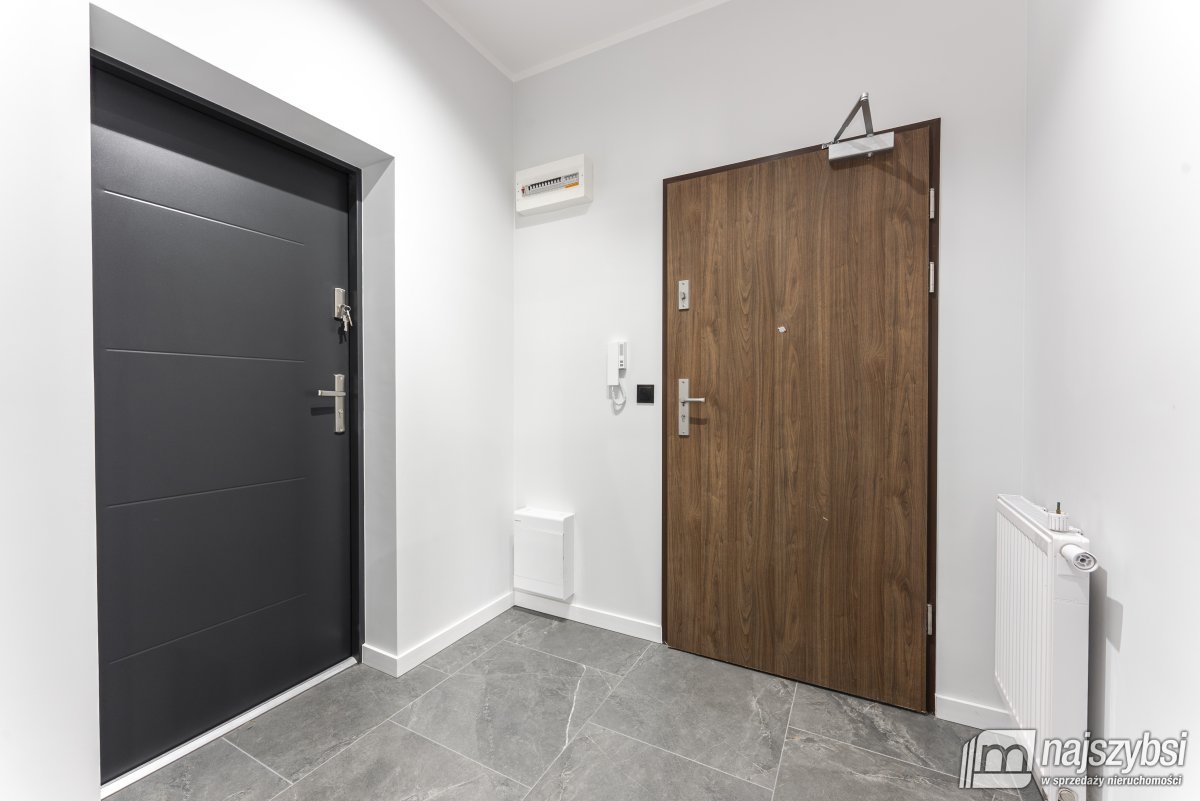 SIANOŻĘTY- przestronny apartament 100 m od morza (13)