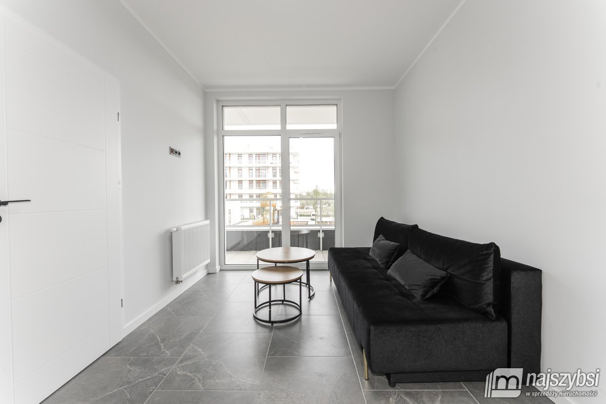 SIANOŻĘTY- przestronny apartament 100 m od morza (15)