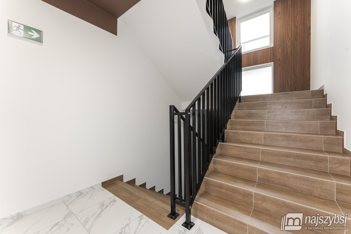 SIANOŻĘTY- przestronny apartament 100 m od morza (22)
