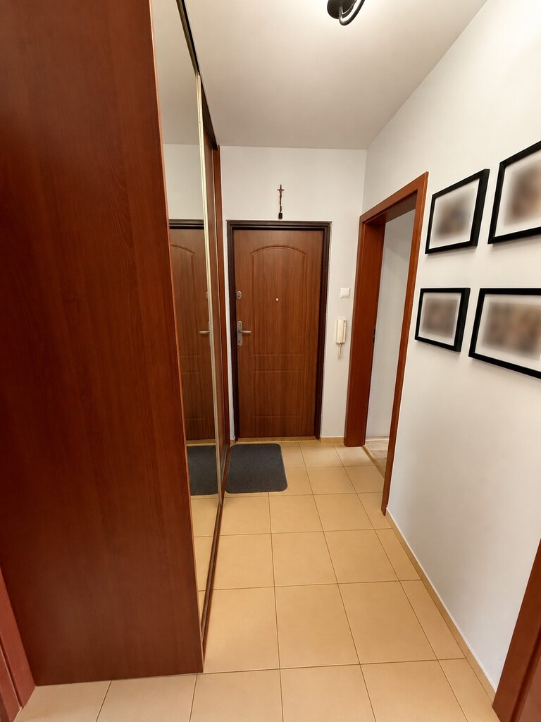 3 pokoje, klimatyzacja, balkon z markizą, Police (17)