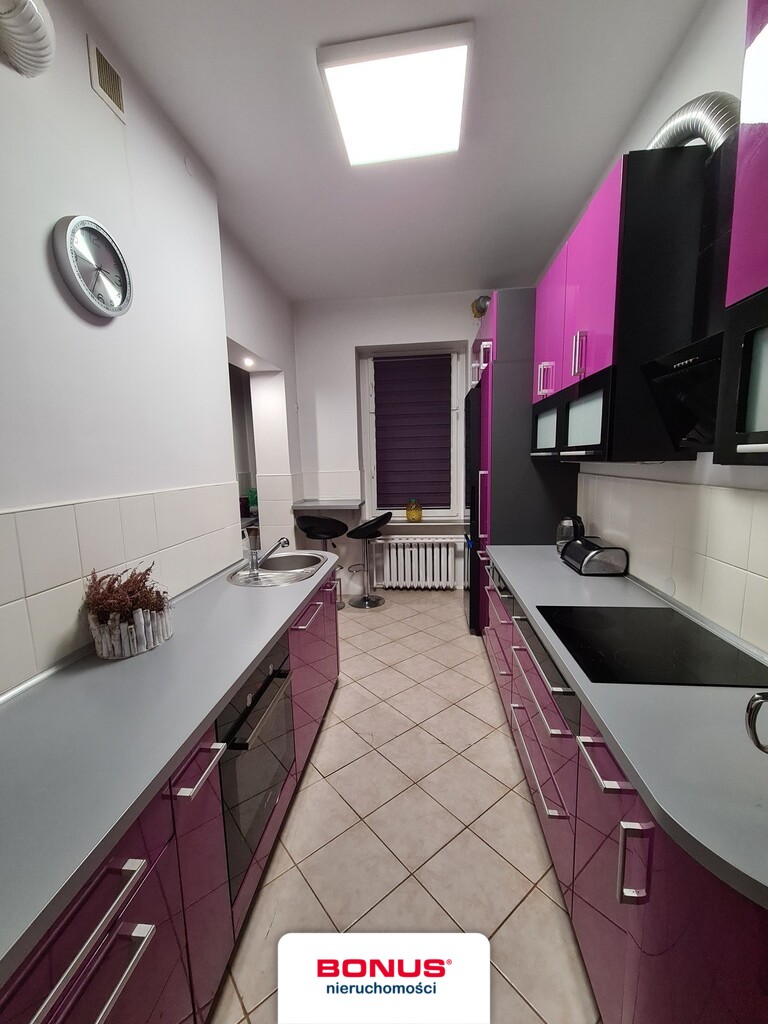 Duże, ładne 2-pokojowe z balkonem w Centrum! (7)