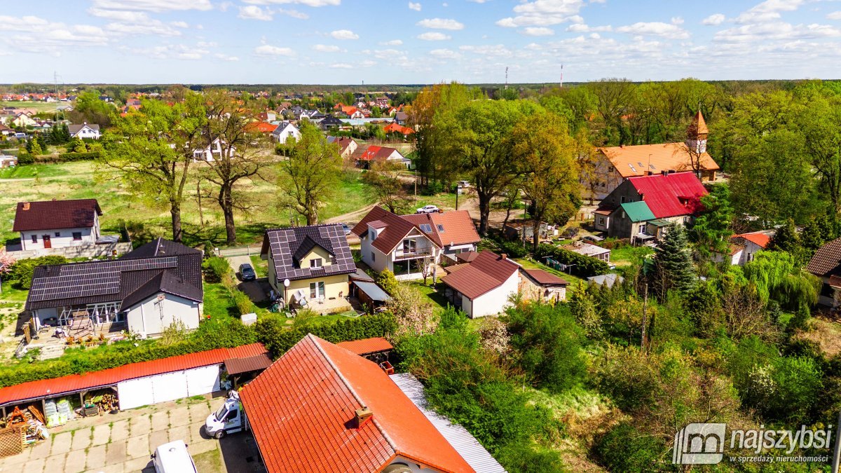 Załom - Rozbudowany bliźniak 124m2 + budynek 25m2 (27)