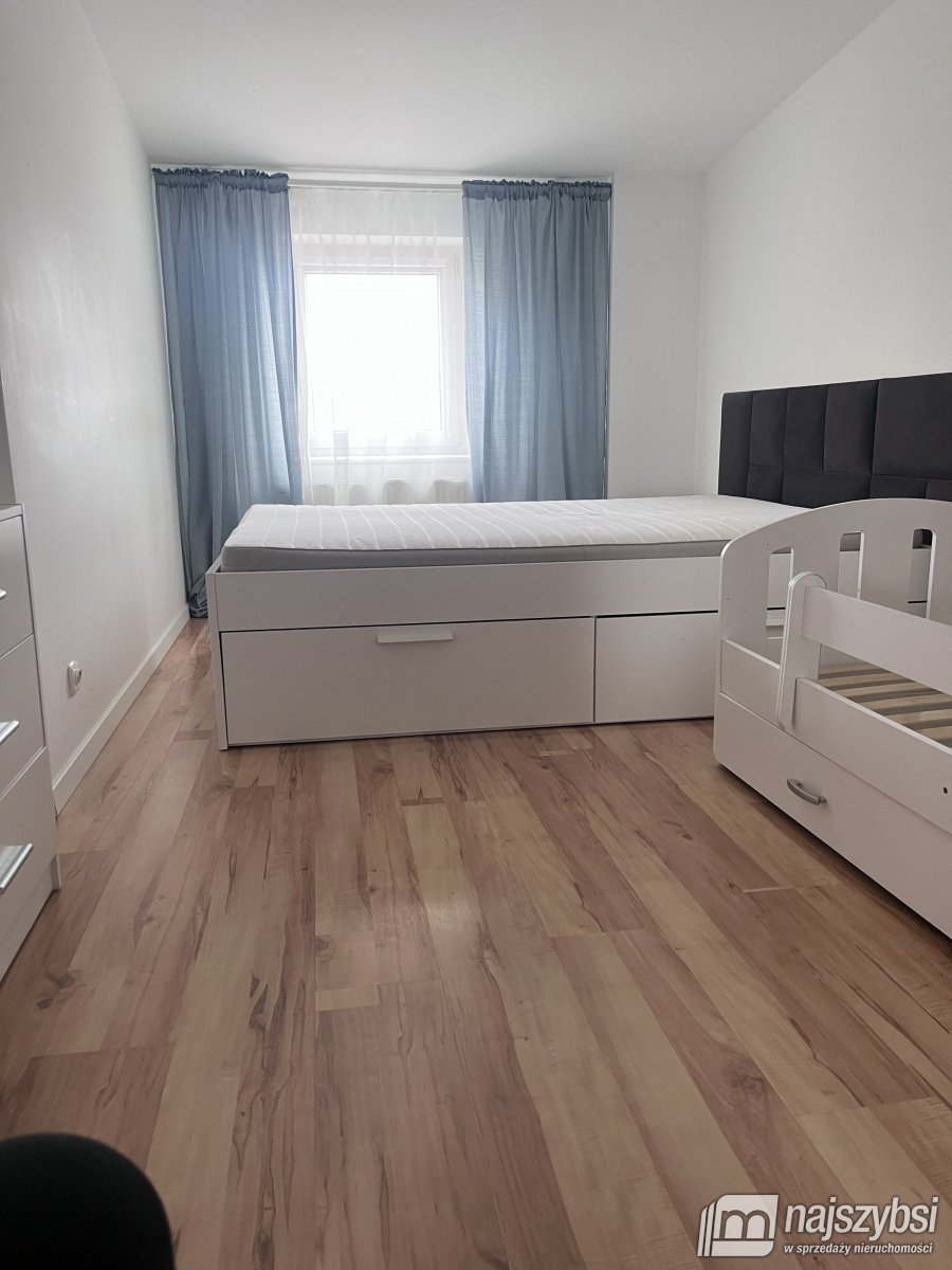 Szczecin - stylowe mieszkanie w kamienicy (7)
