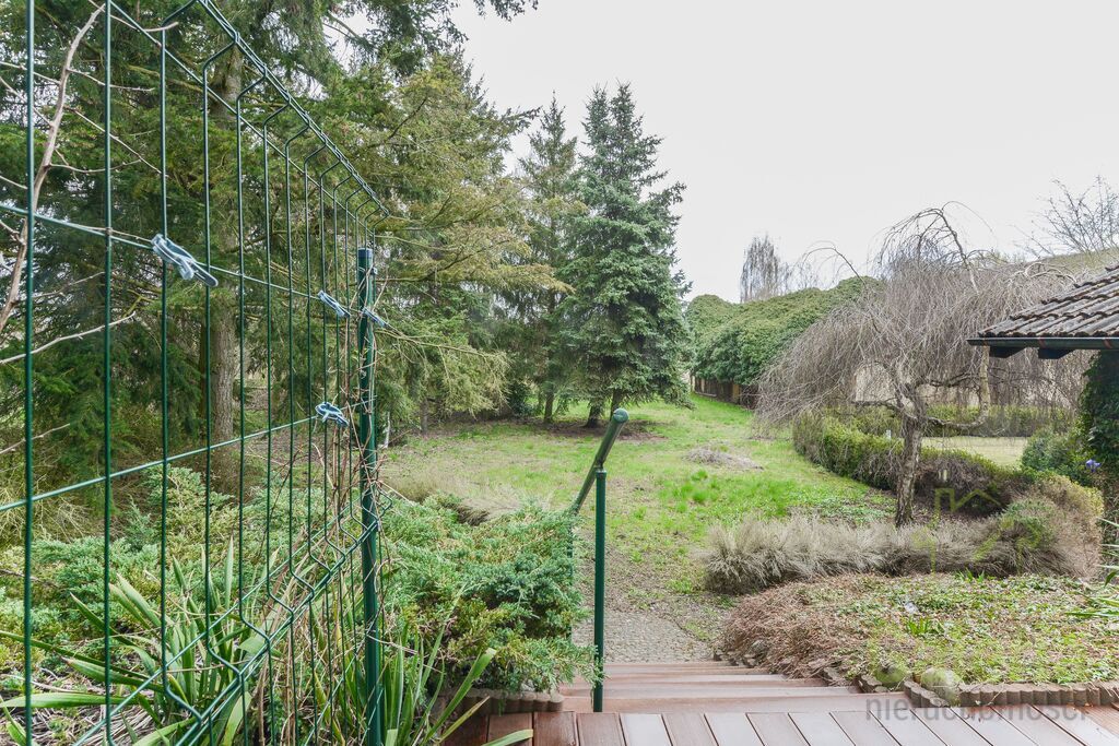 Wyjątkowy dom z duszą i rajskim ogrodem, 270m2. (9)