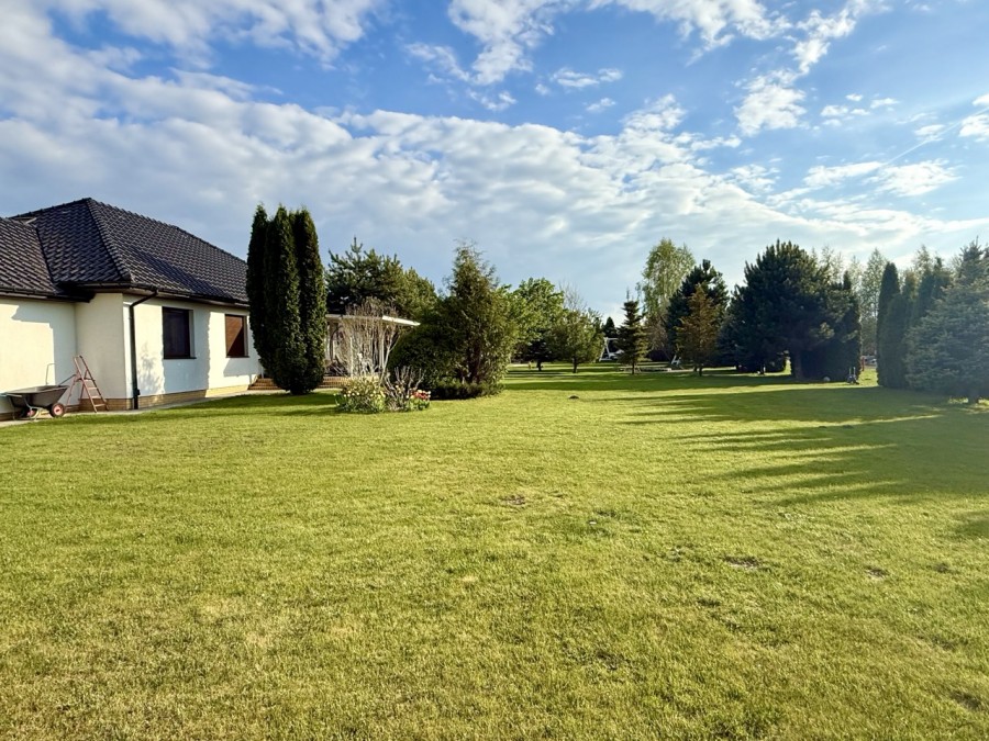Dom marzeń nad jeziorem Miedwie! 177 m2, dz.2.431 m2 (14)