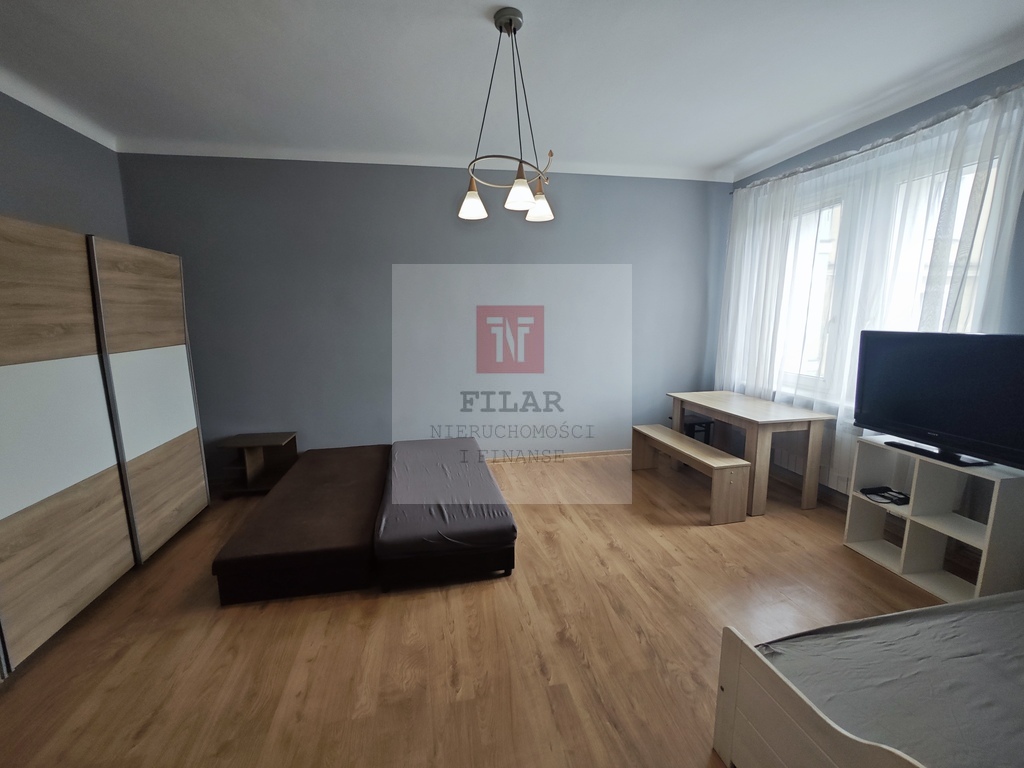 Oferta dla firm, ładne, ciepłe 2 pokoje w Centrum (2)