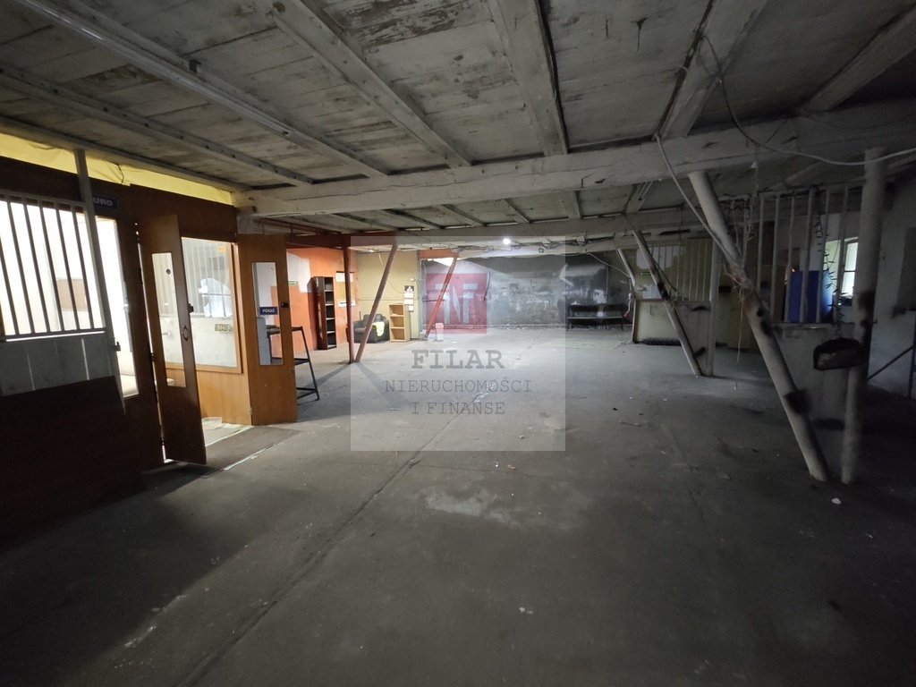 Obiekt, 190 m2, Przylep  (3)
