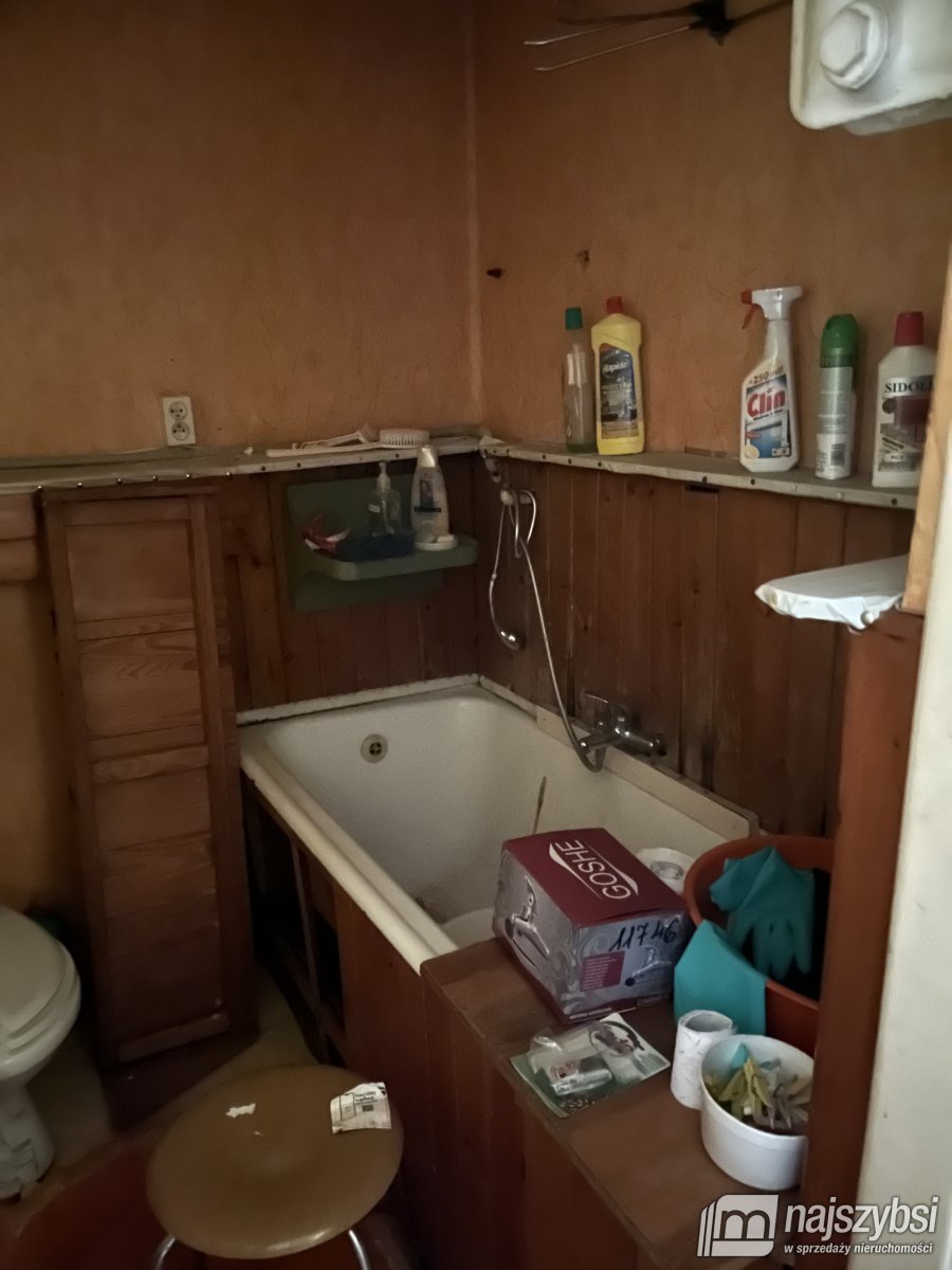 Goleniów - mieszkanie dwa pokoje 42 m2 do remontu  (9)