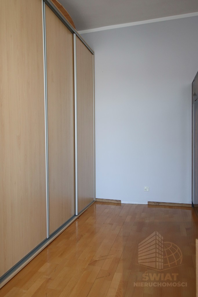 Na sprzedaż dwa mieszkania w jednym. (12)